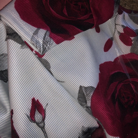 🌹Ruby Rose Two Piece Set🌹 - Picture 6 of 7